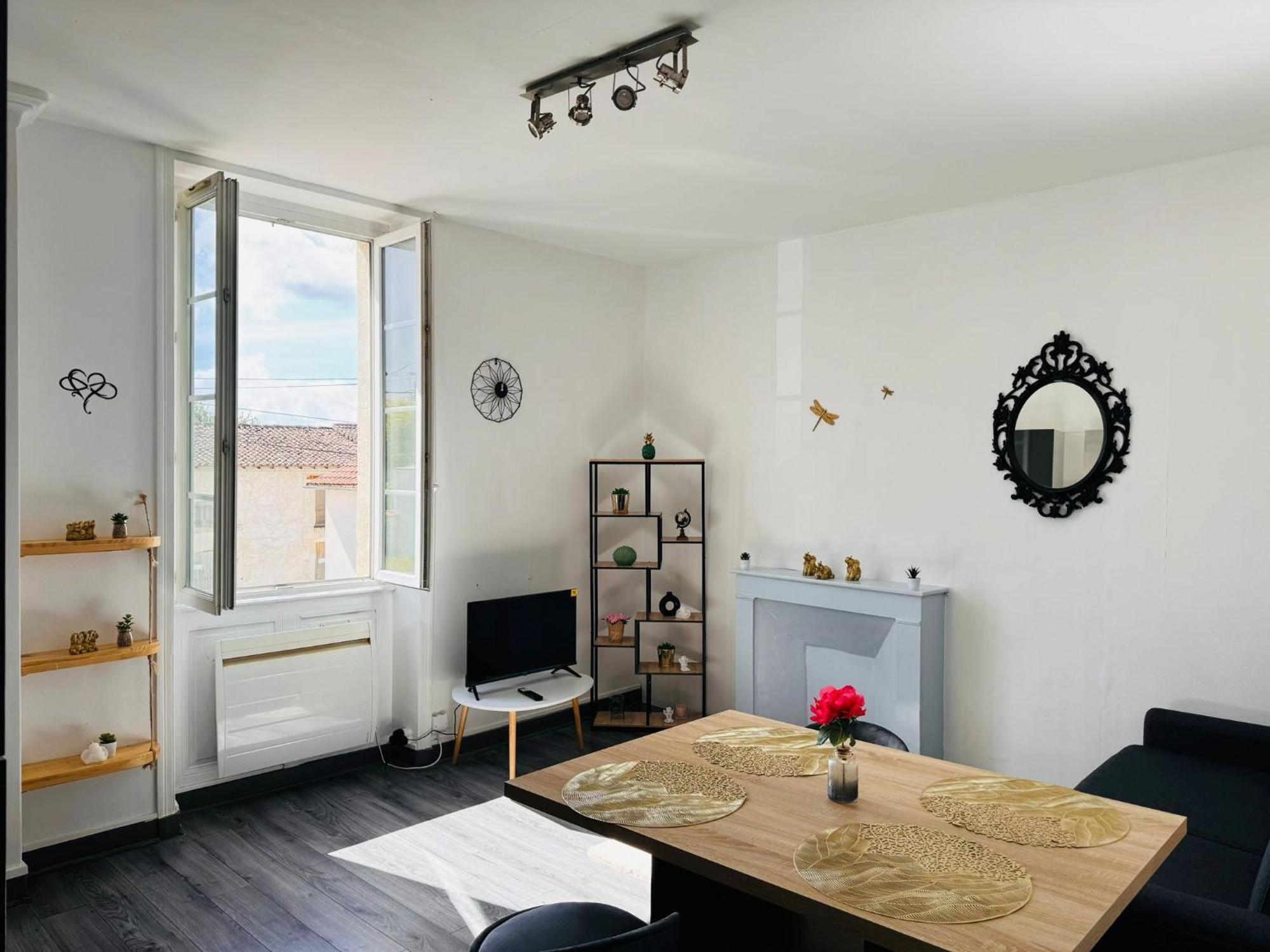 Islen Apartment Cognac Exterior photo